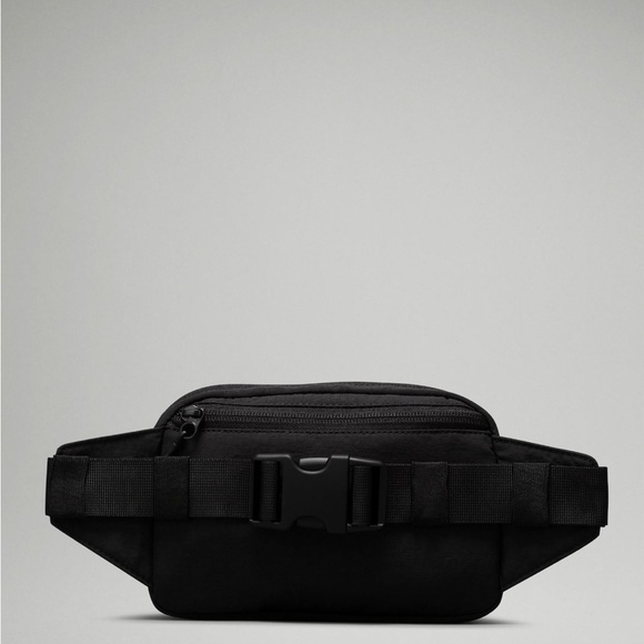 🍒 New! Everywhere Belt bag 1 L *Ripstop* - Picture 3 of 6